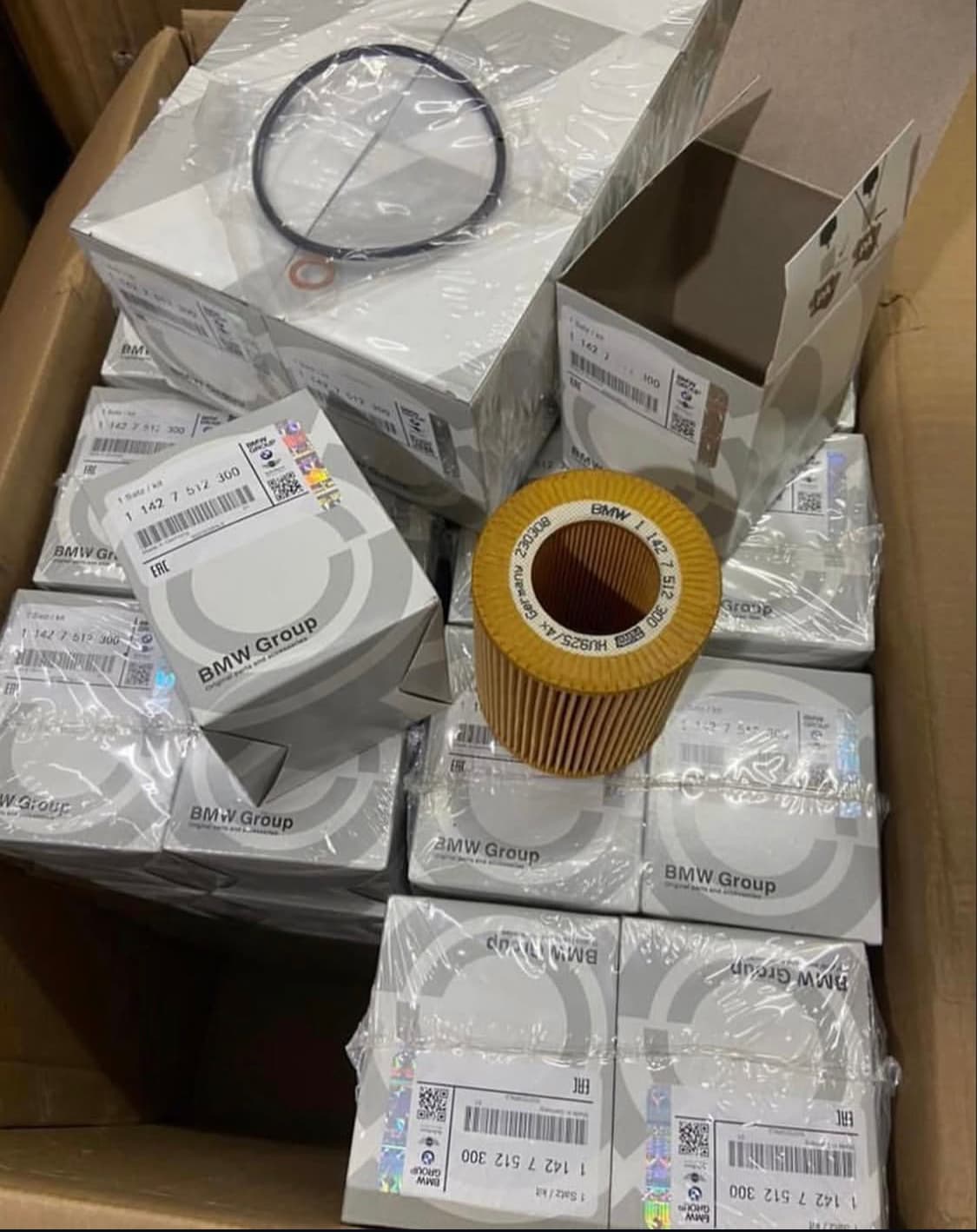 OIL FILTERS image 1