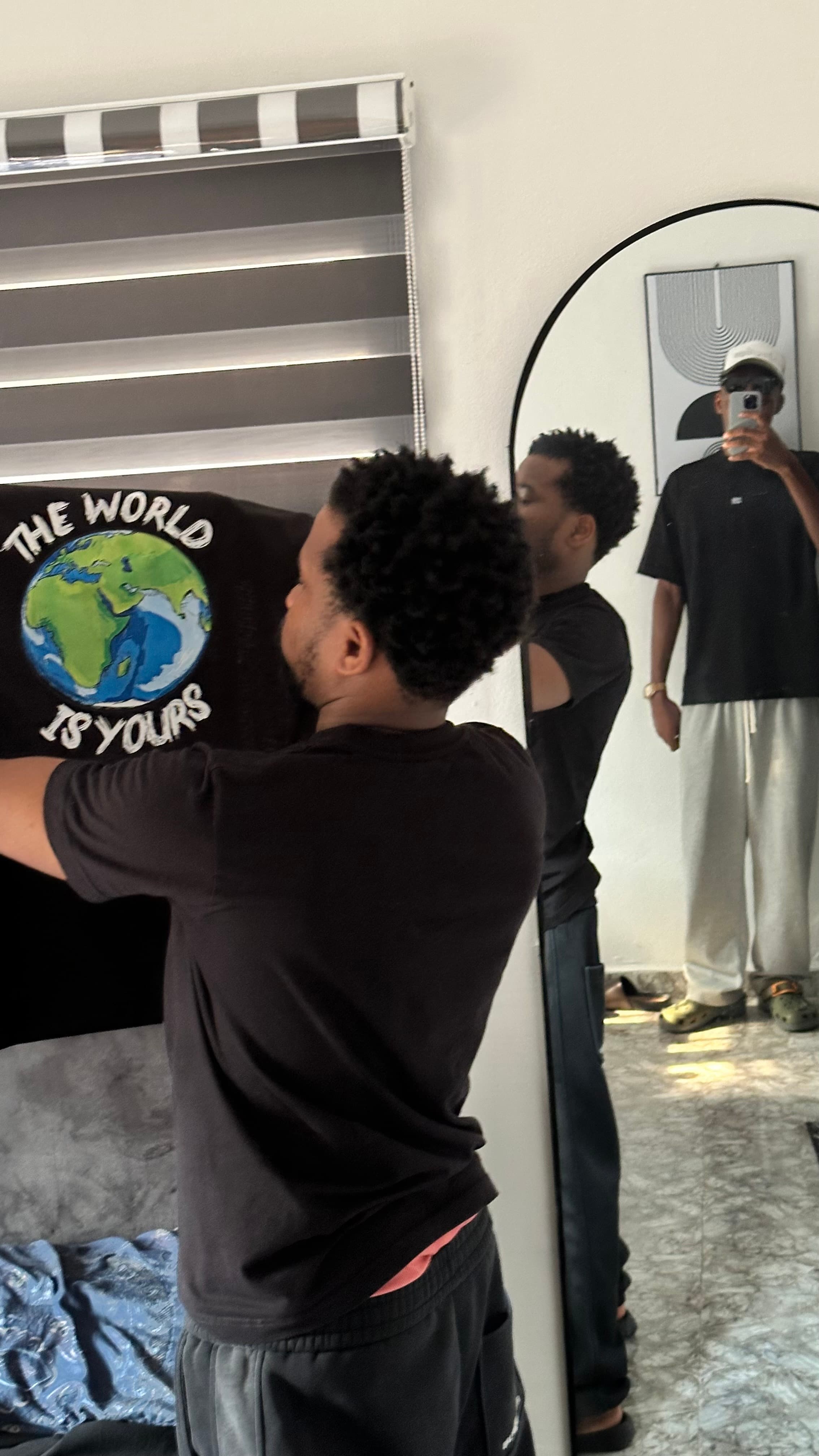 The World is Yours T-shirt image 1